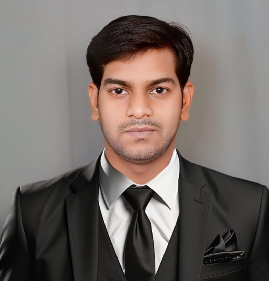 Rahul Kumbhaj Director Amleshwar branch of Paaras Institute of Education Chhattisgarh