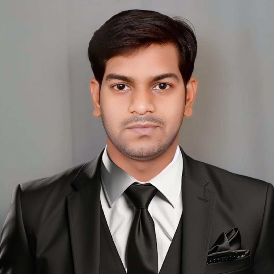 Rahul Kumbhaj Director Amleshwar branch of Paaras Institute of Education Chhattisgarh